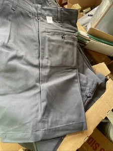 work shorts size 30 - Picture 1 of 2