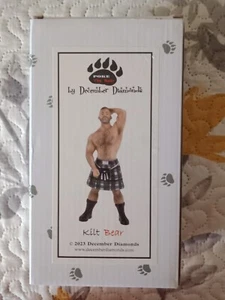 December Diamonds Resin Poke the Bear Series, Kilt Bear Hanging Orn NRFB - Picture 1 of 2