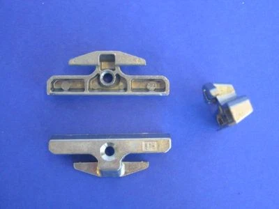 SIEGENIA FAVORIT Siegenia Schliessblech A 2560 für Dreh Kipp Fenster und Türen aus Kunststoff PVC