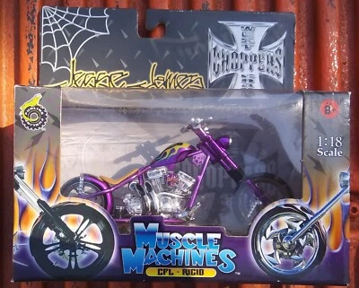 1:18 Jesse James West Coast Choppers Muscle Machines CFL Rigid Purple 2003 - Image 1 of 4