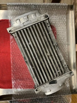 INTERCOOLER DE MONTAGEM SUPERIOR para 2002 03 04 05 2006 MINI COOPER S R53 SUPERCHARGER 1,6L - Imagem 1 de 3