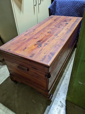 Beautiful Antique ACME Chest Company Wheeled  Red Cedar Chest Cover
