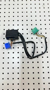 1996 Kawasaki KZ1000P KZ 1000 Police Turn Signal Relay DUS-100 Stanley - Picture 1 of 7