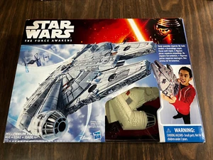 Star Wars El Despertar de la Fuerza Halcón Milenario Coleccionable por Disney Hasbro 2015 - Imagen 1 de 2