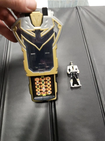 Gokaiger Gokai Cellular silver MORPHER Power Rangers Mega Force BANDAI JAPAN 31 Cover