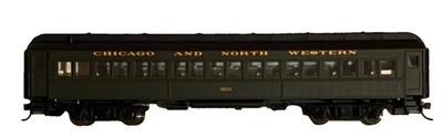 HO Rivarossi 1920’s Set of three 60’ Chicago & North-Western Coaches w/Interiors - Image 1 of 4