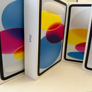 Apple iPad 10th Gen (2022) 10.9" 64GB WiFi All Colours-Original Box-UK Model - Picture 1 of 3