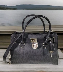 Michael Kors Umhängetasche schwarz Saffiano Leder Hamilton Silber Kettenschloss - Bild 1 von 13