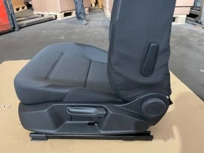 Beifahrersitz (Neuteil) vorne links, ohne Airbags, Stoff 5G4881021ND - Bild 1 von 4