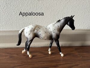 "Appaloosa" Classic Breyer Horse #930, 2013-2020, Might Tango Mold