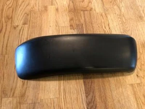 OEM Front Left Side Bumper Rubber Guard / 84 85 86 87 Jaguar XJ6 Series III - Picture 1 of 1