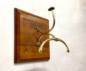 Timeless Nautical Elegance: Handmade Solid Brass Coat & Cloth Hanger in Vintage - Picture 1 of 9