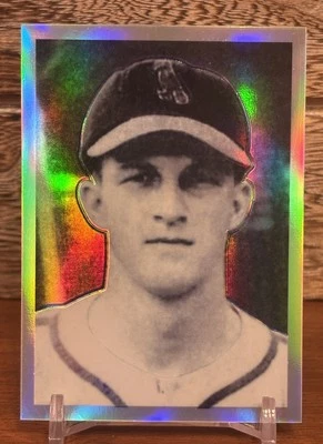 2001 Bowman Chrome Rookie Reprints Refractor /299 Stan Musial #36 3 of 25 Mint - Image 1 of 4