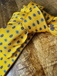Gitman Brothers gelbe Seidenkrawatte mit kleinem Paisley-Design extra lang - Bild 1 von 7