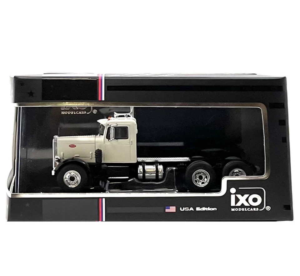 Полугрузовик IXO Models 1955 Peterbilt 281 белый 1:64 - Изображение 1 из 2