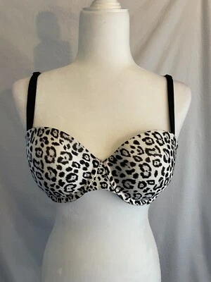 Sujetador push up multidireccional Victoria's Secret 34D negro blanco estampado de guepardo Foto 1 de 4