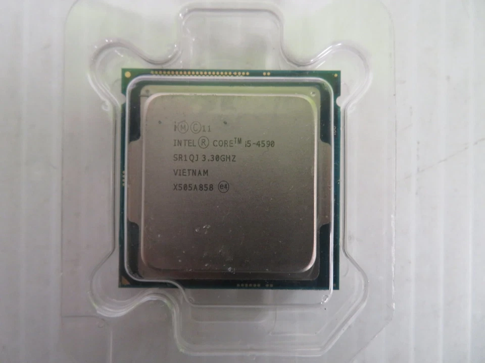 Intel Core i5-4590 Processor (3.3 GHz, Quad-Core, LGA 1150) - SR1QJ  84W - Image 1 of 1