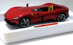 BURAGO SIGNATURE SERIES 1:18 DIE CAST AUTO FERRARI MONZA SP1 ART 18-16909 - Foto 1 di 3