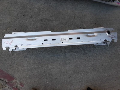Barra de refuerzo de parachoques trasero BMW X5 X7 X6 2018-24 OEM 7441145-07 Foto 1 de 4