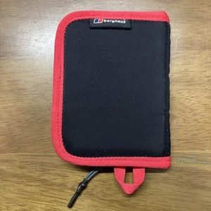 Berghouse Berghaus Outdoor Bifold Wallet Black/Red Men JPN Limited Edition Rare - Picture 1 of 6