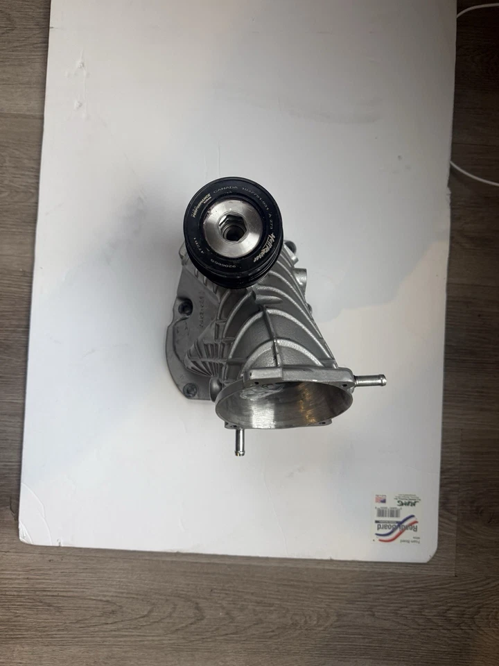 Cargador Hellcat Challenger Supercharger OEM Hocico Redeye Demon 2,7 L Foto 1 de 4