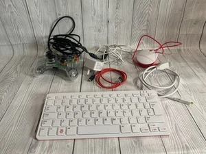 Raspberry Pi 400 HDMI Mouse Xbox Controller PSU 128GB Micro SD Batocera - Picture 1 of 16