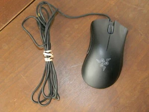 Razer DeathAdder Chroma Wired Gaming Mouse RZ01-0121 - Picture 1 of 6