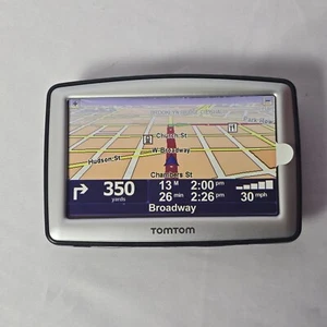TomTom 4EG0.001.12 XL 325 4.4-Inch Portable GPS Navigator (Model N14644) | EUC - Picture 1 of 11