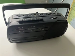 Matsui RTR 203 AM/FM Radio cassette recorder- radio works - cassette not working - Picture 1 of 8
