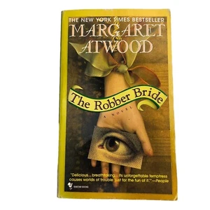 THE ROBBER BRIDE by Margaret Atwood (1995) Bantam paperback - Picture 1 of 2