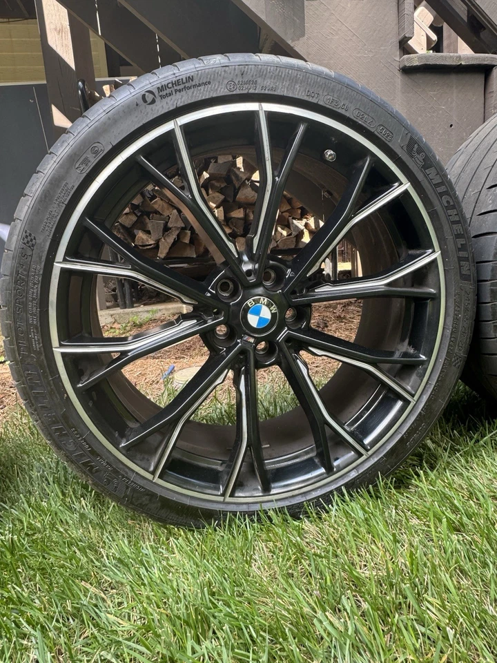 "Rueda BMW 669M 20"" con desplazamiento de 9"" de ancho de +25 neumáticos opcionales 245/35ZR20" Foto 1 de 1