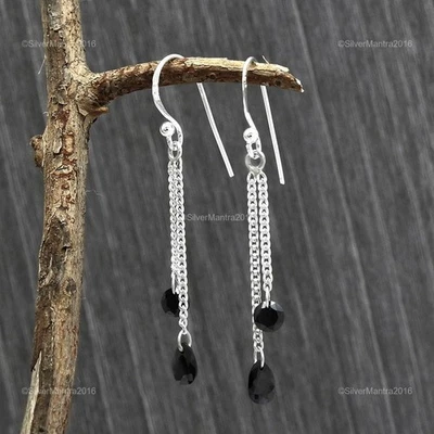 Orecchini A Pendente In Zirconia Cubica Nera Con Incastonatura In Argento 925 - Immagine 1 di 4