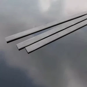 200mm Lengths Pultruded Carbon Fibre Strips 0.5 1 2mm Thick 3 4 10mm Width - Picture 1 of 9