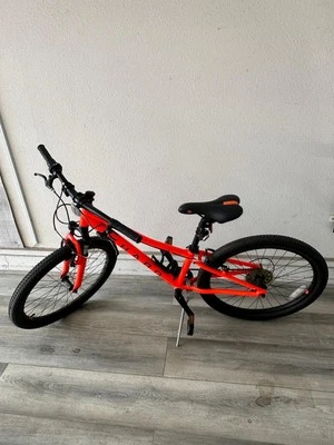 Bicicleta BMX Haro Pro (naranja) Foto 1 de 4