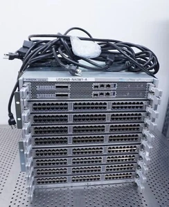 ARISTA CCS-758-CH Campus Switches mit 2x SUP100 1x 750X-48ZXP & 7x 48TP Karten - Bild 1 von 8