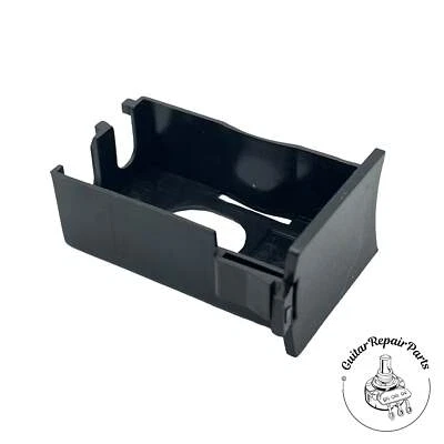 Puerta porta cartuchos de batería Ovation 9 voltios para guitarras de celebridades, frente curvo Foto 1 de 2