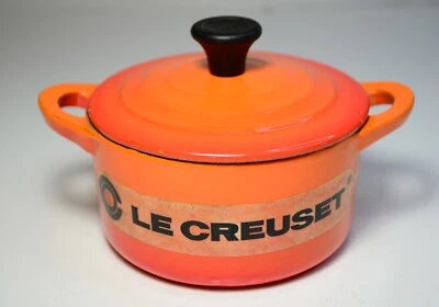 Le Creuset Salesman Sample Miniature 4" Enamel Dutch Oven Advertising Vtg - Image 1 of 4