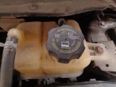 COOLANT RESERVOIR FITS 12-15 CAPTIVA SPORT 1196086 - Imagem 1 de 4