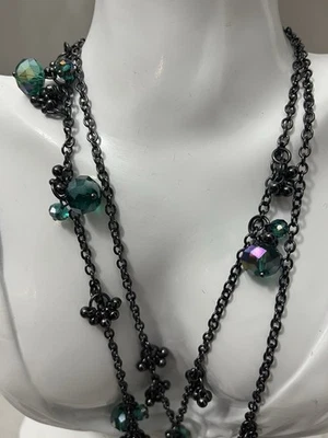 Colar/brincos Coldwater Creek verde iridescente/contas aquáticas/metal arma 41 pol. - Imagem 1 de 4