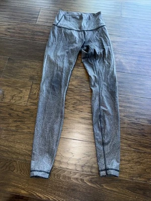 4 Leggings Lululemon Negro Plata Foto 1 de 4