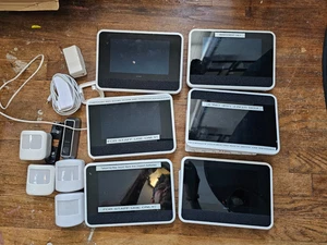 Vivint Home Security System Lot 6 - Picture 1 of 3