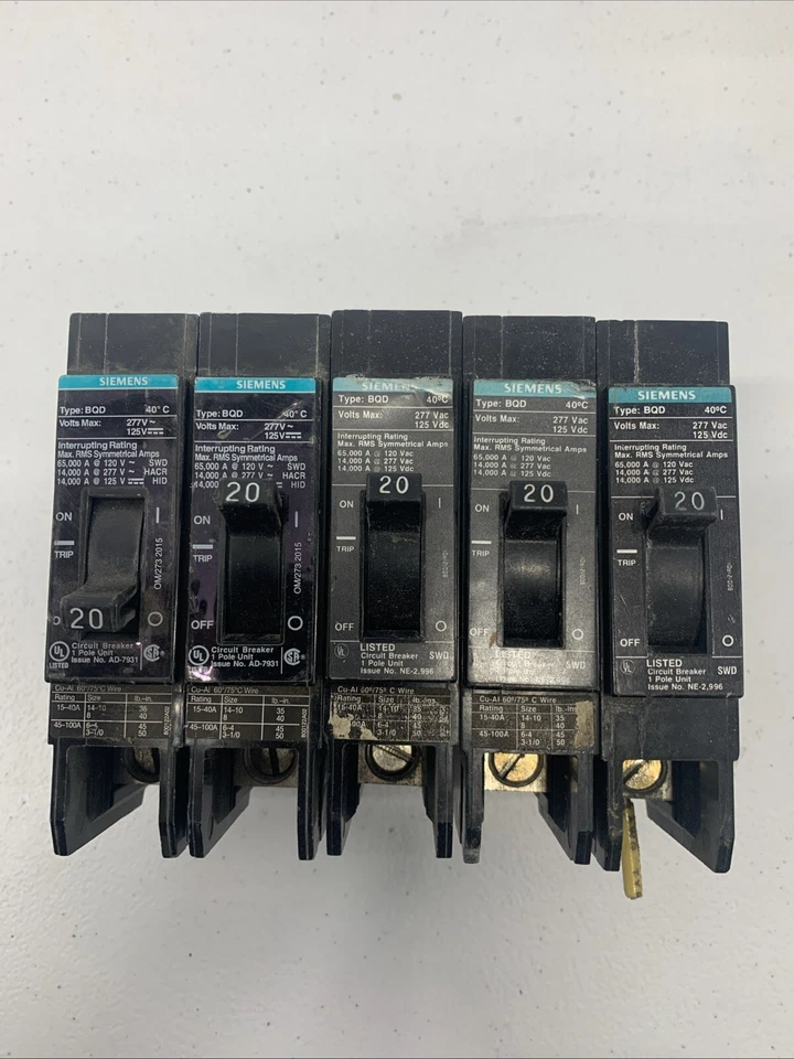 Siemens BQD120 20A single pole 480V Circuit Breaker - Image 1 of 1