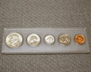 1963 U.S . SILVER UNCIRCULATED FIVE COIN SET IN WHITMAN HOLDER SUPERB EYE APPEAL - Picture 1 of 8
