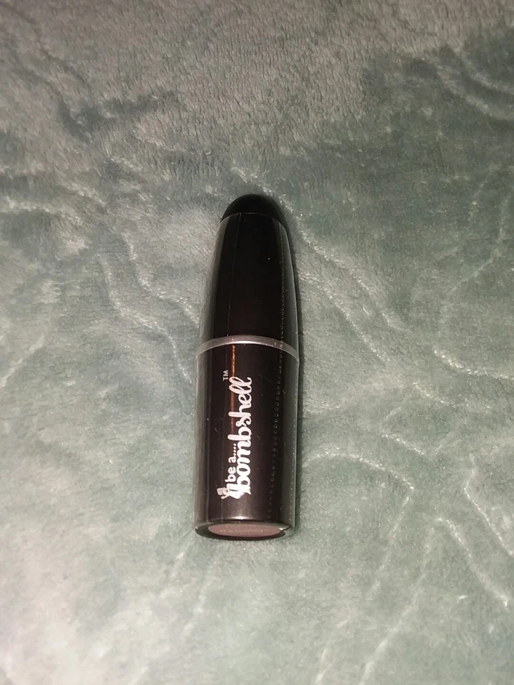 Be A Bombshell.... Lipstick ♡ Naive ♡ NEW & Sealed - Image 1 of 4