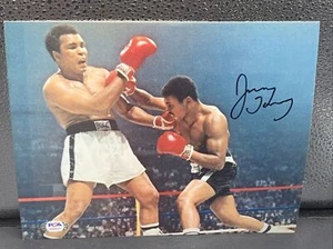 JIMMY YOUNG Signed 8x10 Photo vs Muhammad Ali - PSA/Dna Horizontal - Picture 1 of 2