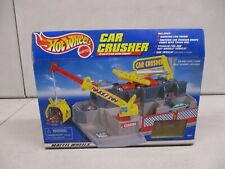 1998 Hot Wheels Car Crusher with VW Beetle