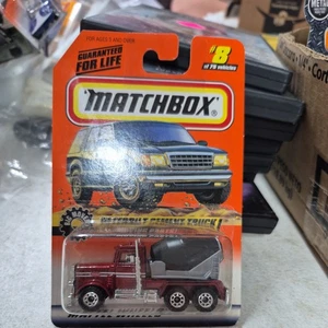 Matchbox Nummer 8 von 75 Peterbilt Cement Truck Neu �� - Bild 1 von 1