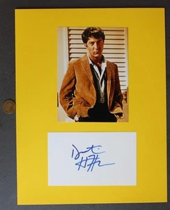 Set cartolina e foto firmato/autografato due volte premio Oscar Dustin Hoffman RARO- - Foto 1 di 1