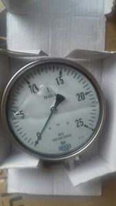 Calibre Wika 25 Bar 160mm 1/2 Npt Lleno de Aceite - Imagen 1 de 5