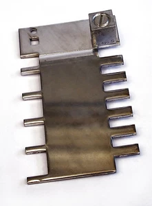 Barra de bus solar MidNite MNPV12-BUSBAR - Imagen 1 de 2